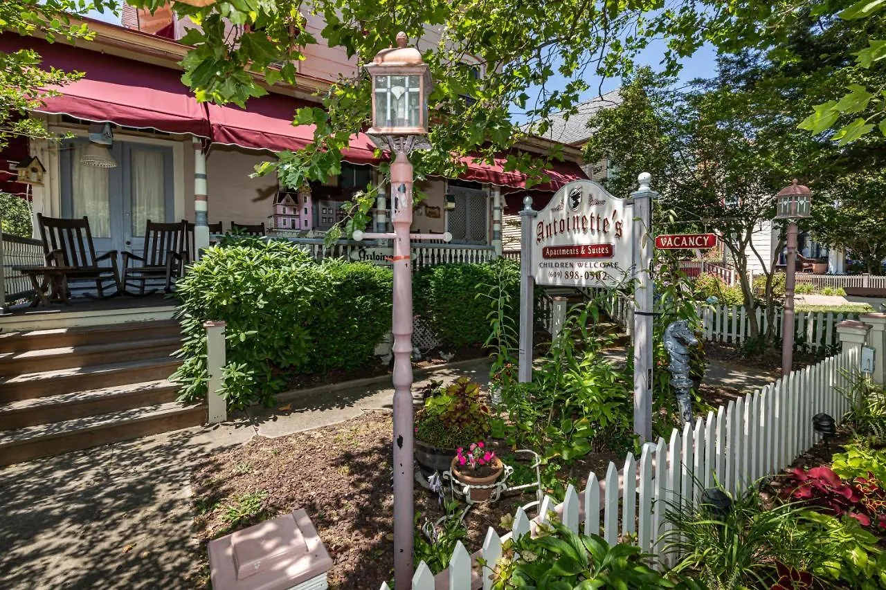 Antoinette's & 2* Cape May