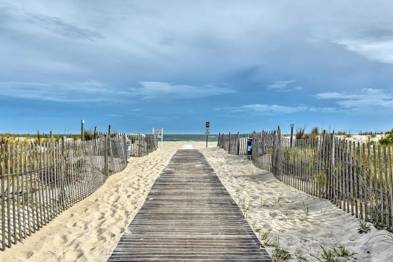 Striking Cape Getaway, Steps From The Beach! * Cape May