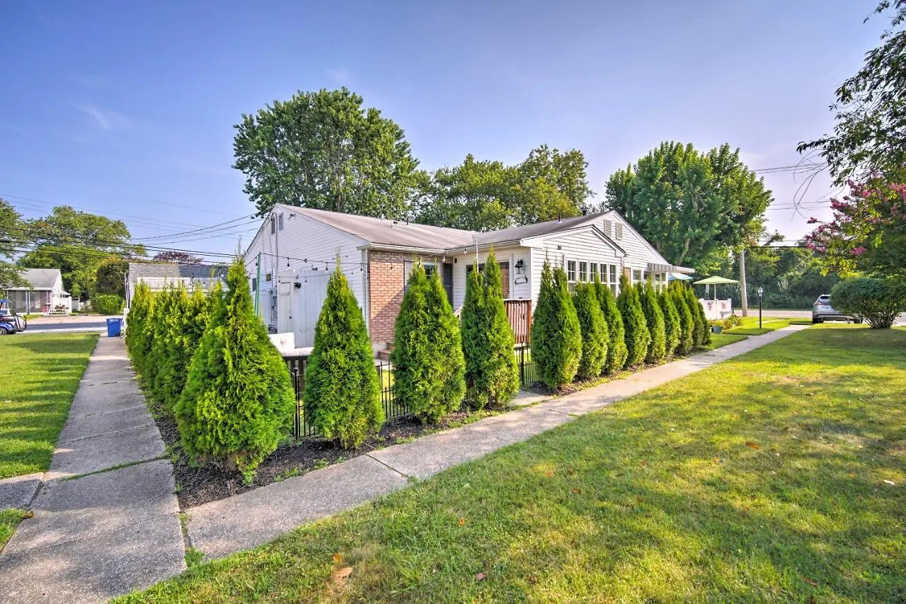 Cape Quad With Grill - 7 Blocks To Beach! Cape May