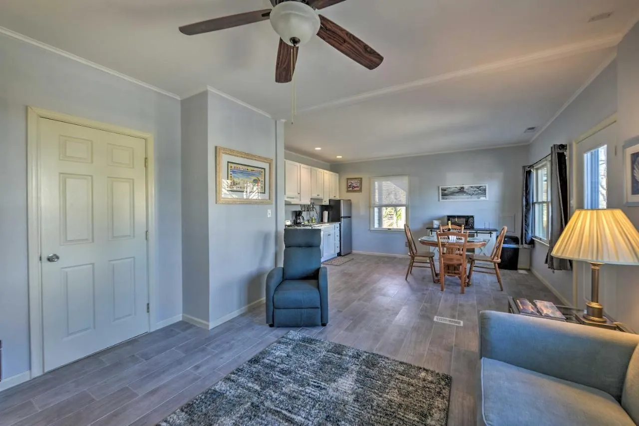 Serene West Cape Getaway Walk To Beach! Apartment *