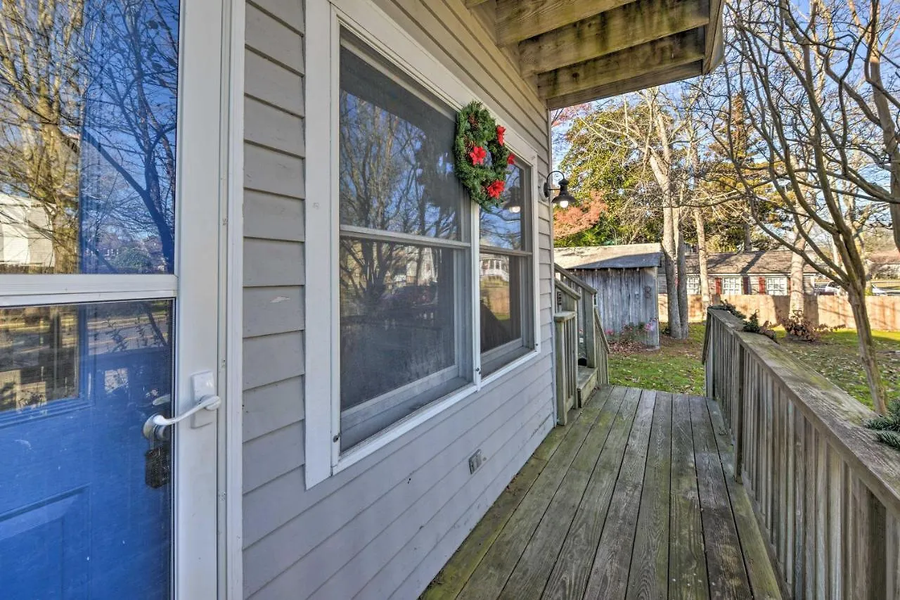 Serene West Cape Getaway Walk To Beach! Apartment Cape May