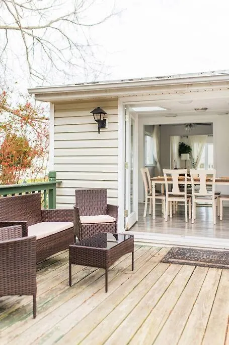 Holiday home Cozy Getaway - 5 Min Drive To