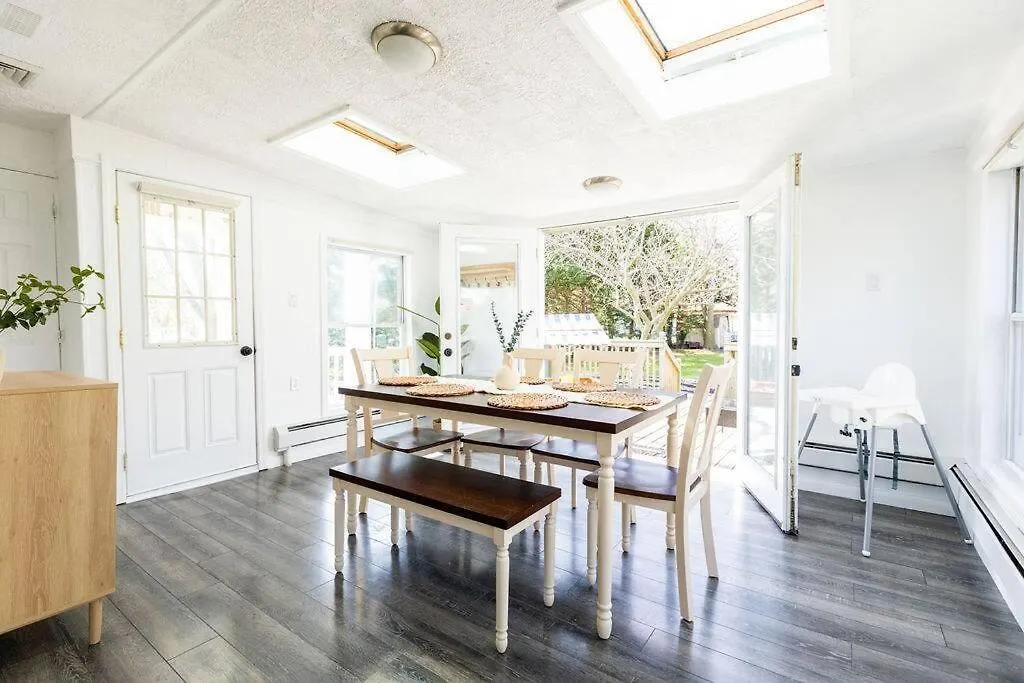 Holiday home Cozy Getaway - 5 Min Drive To