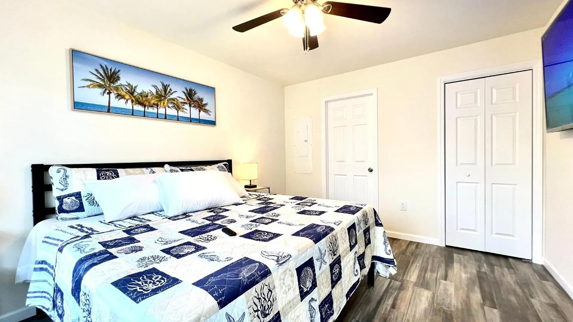 Holiday home House Cape Just 1 Block From The Bay & A Short 5 Minutes Walk, Sleeps 19 Cape May
