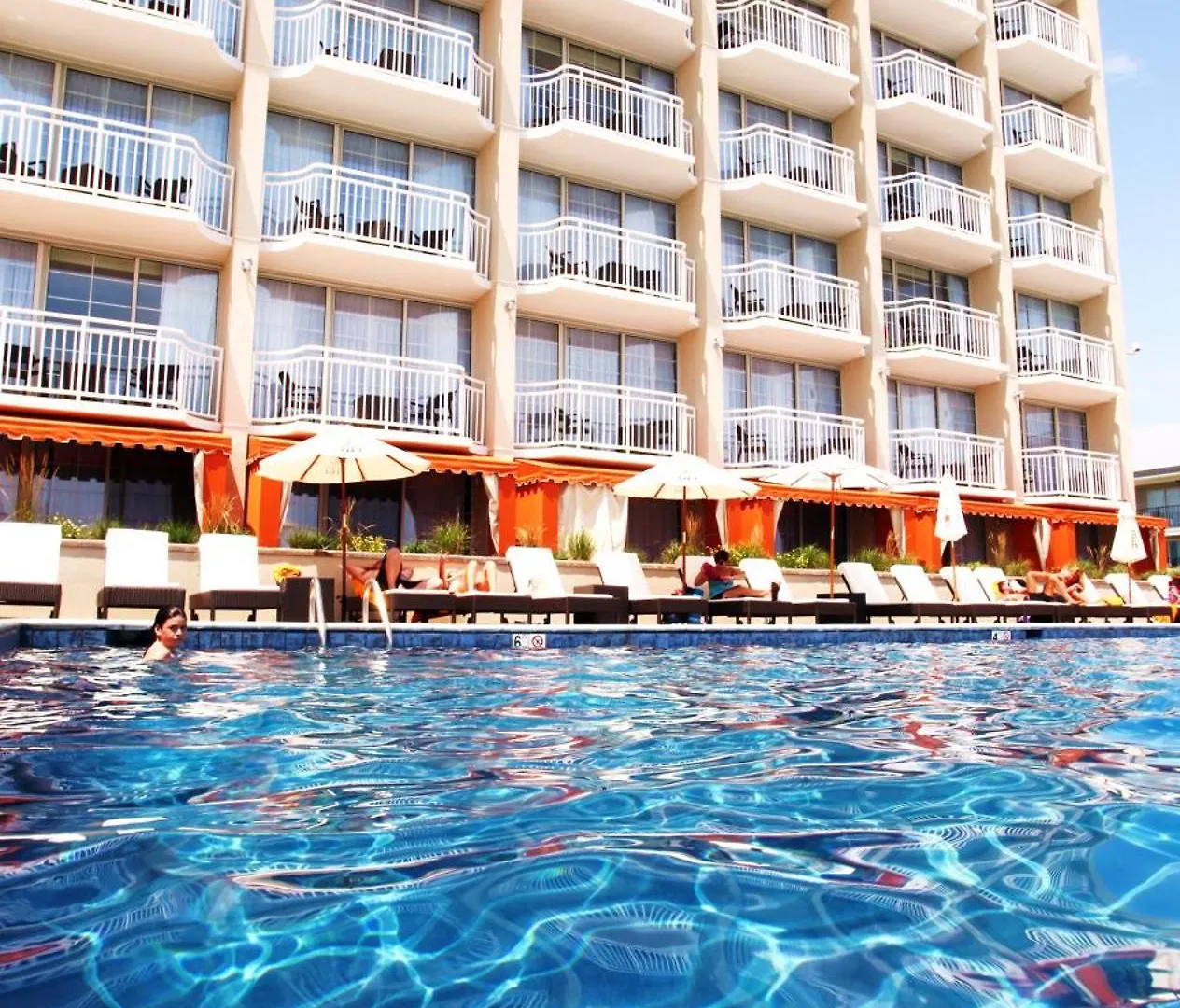 Ocean Club Hotell 4*