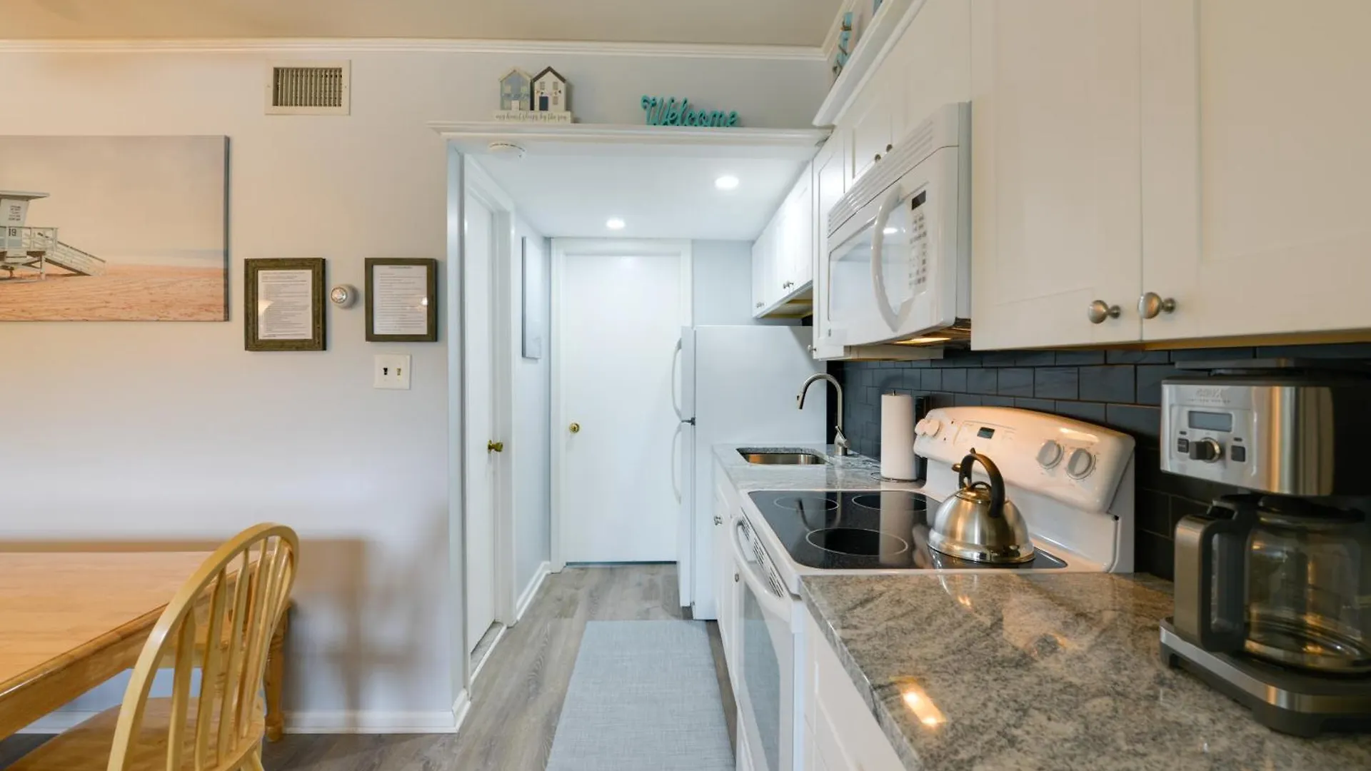 Apartment Bright Half-block To Cape Beach! Cape May