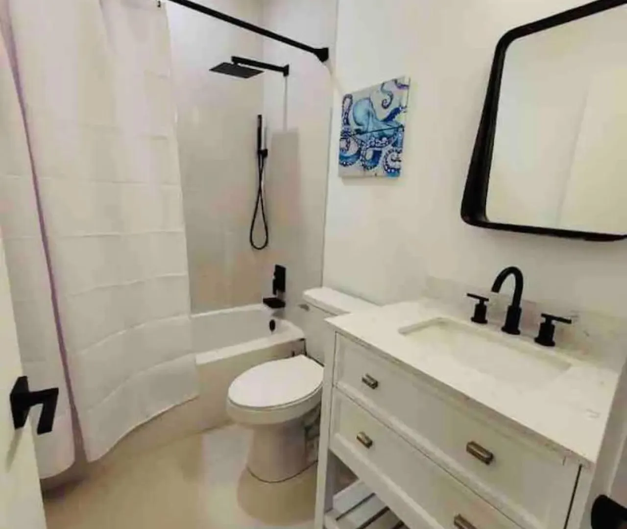 Cape Island Hideaway With Pool Sleeps 15