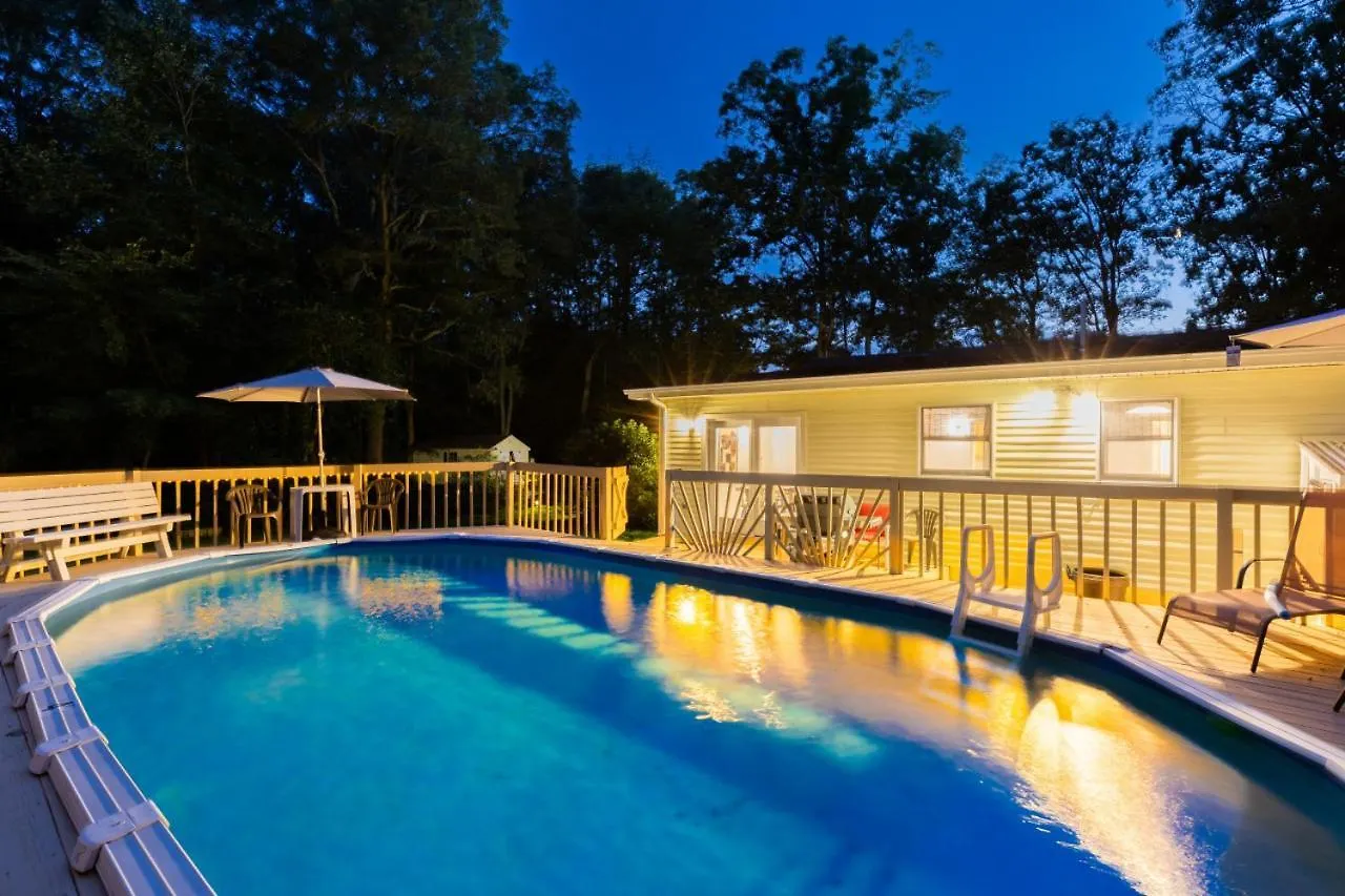 Holiday home Elegant Pool House In Cape May- 12 People