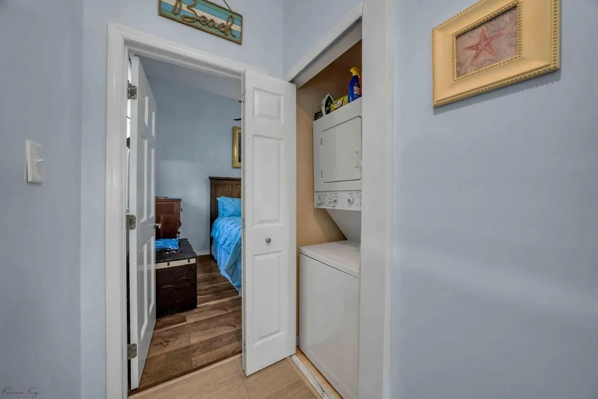 Northern Star Beachfront Apartment