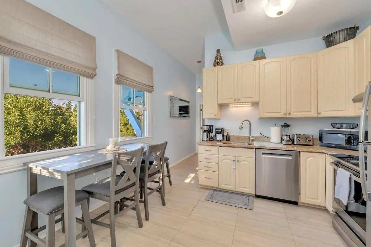 Northern Star Beachfront *