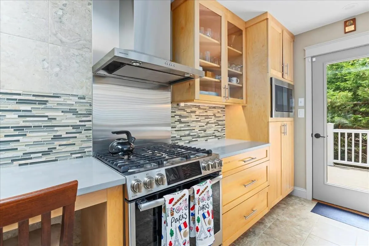 Luxurious 3br Retreat In Serene Cape Point Cape May