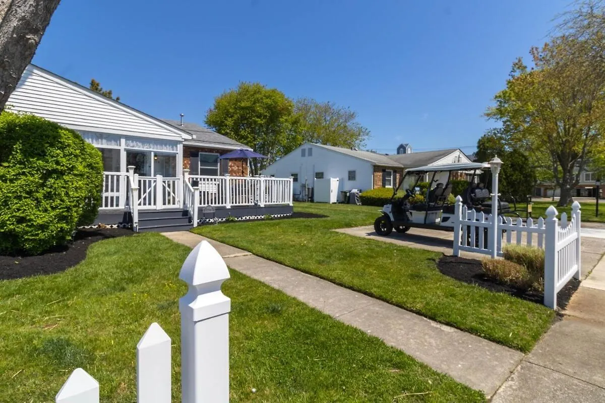 Coastal Cottage! Brand New Listing! Cape May