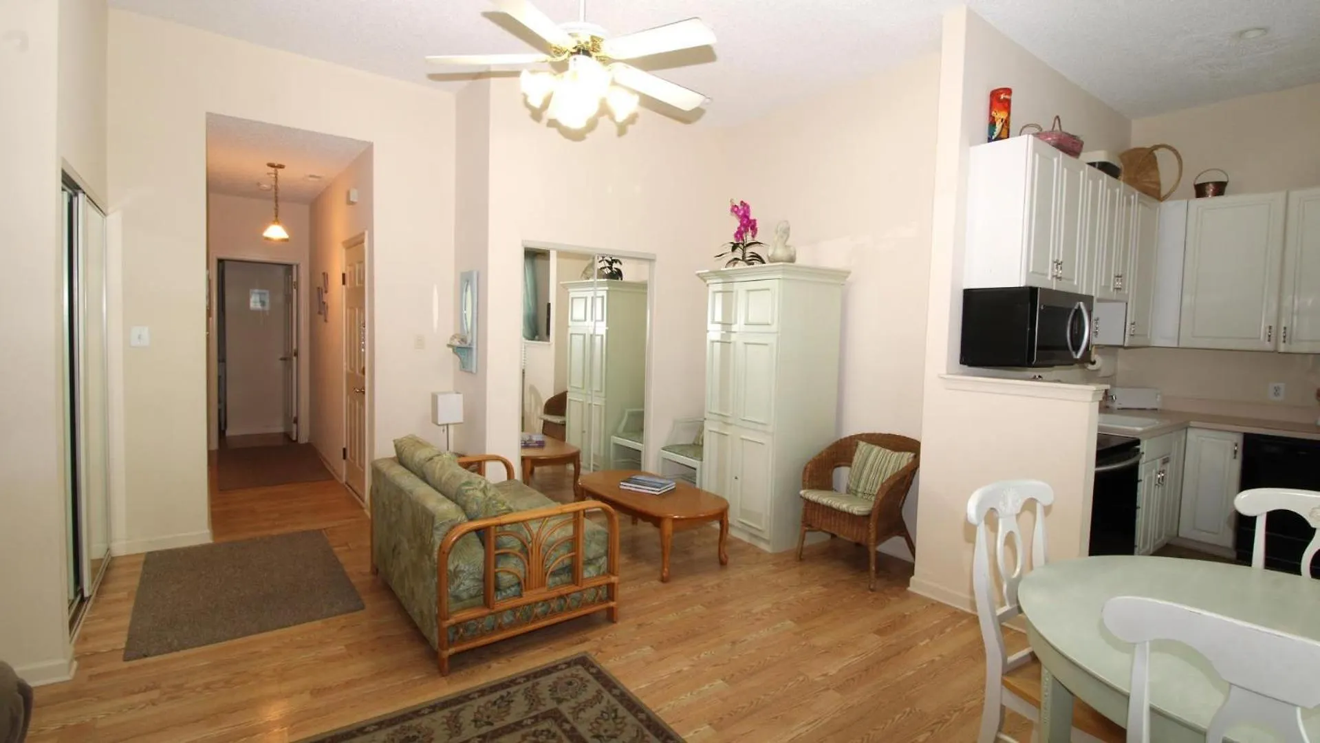 Morning Star Unit 8 Apartment *