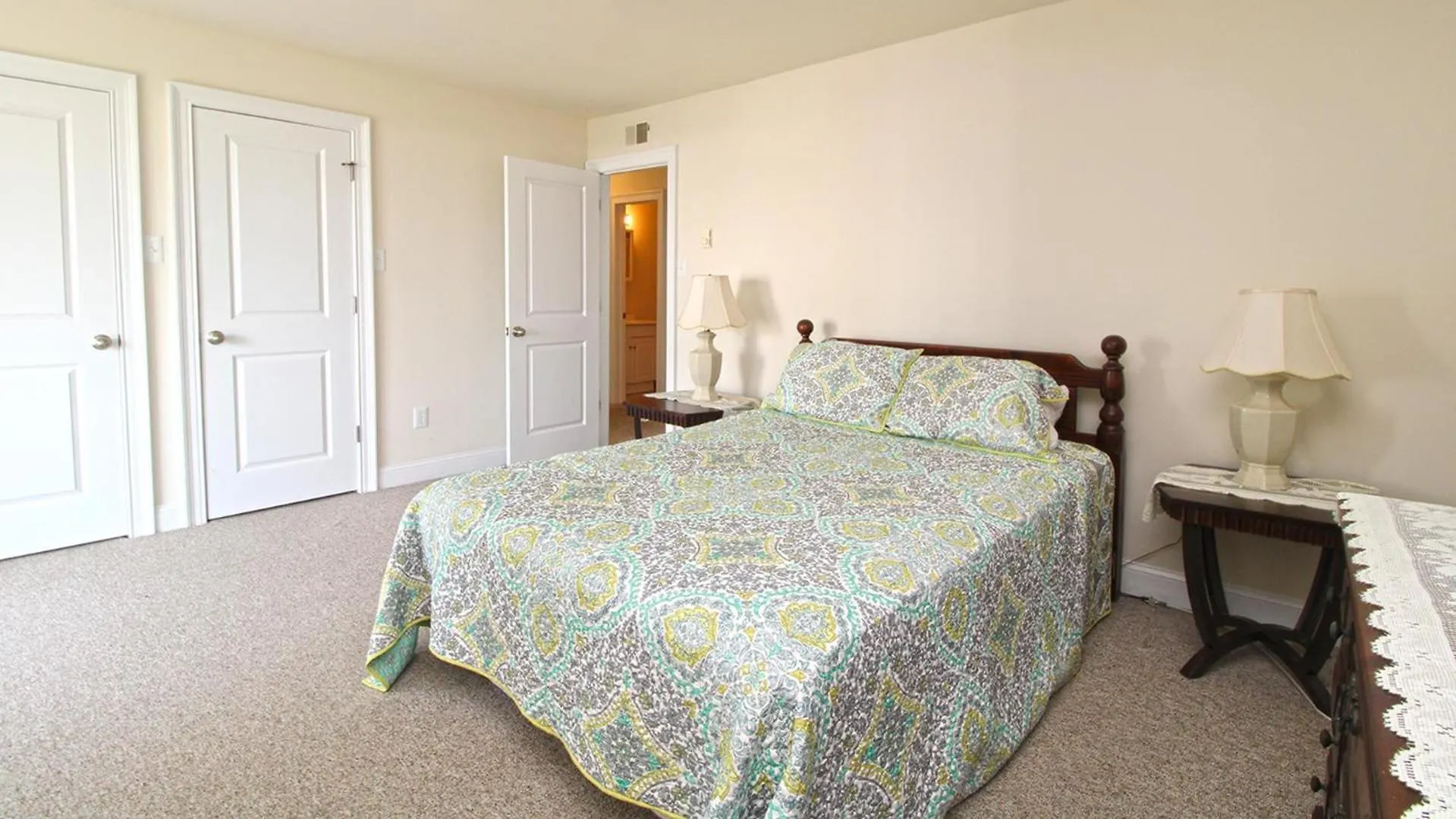 Apartment 215 Heritage Lane