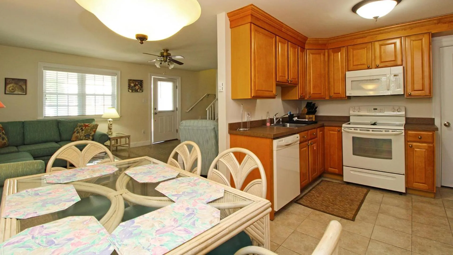 215 Heritage Lane Apartment *
