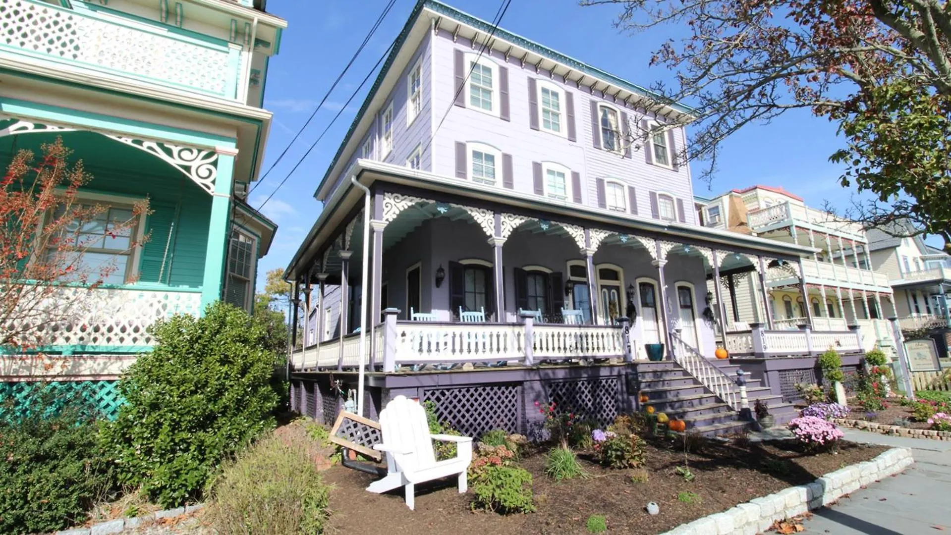 Apartment 817 Stockton Avenue, 3 *