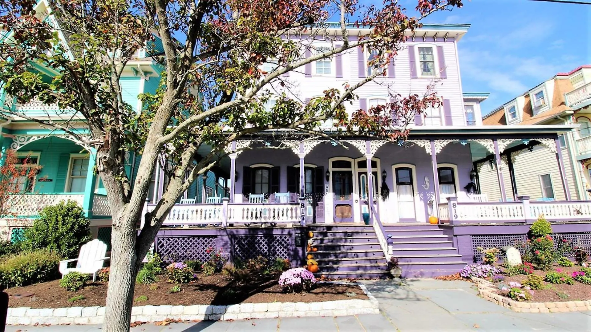817 Stockton Avenue, 3