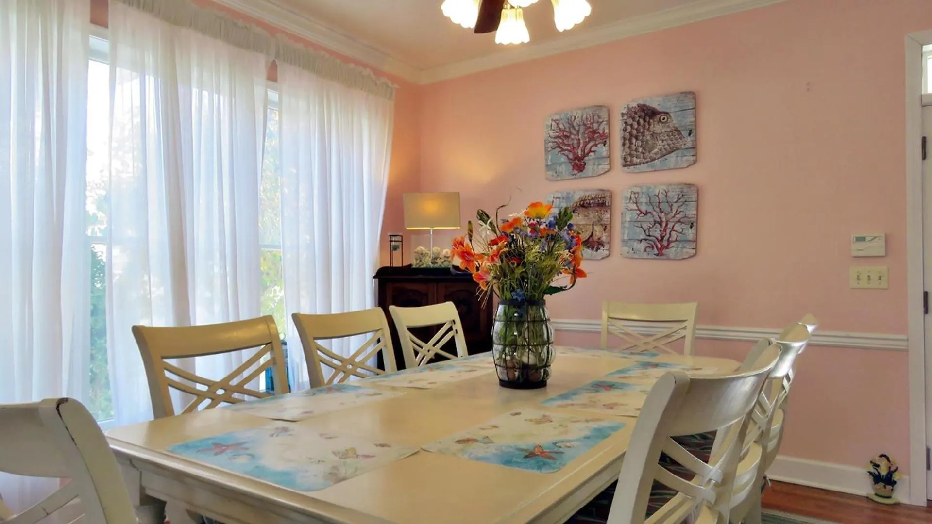 211 Franklin Street Breezes From The Sea