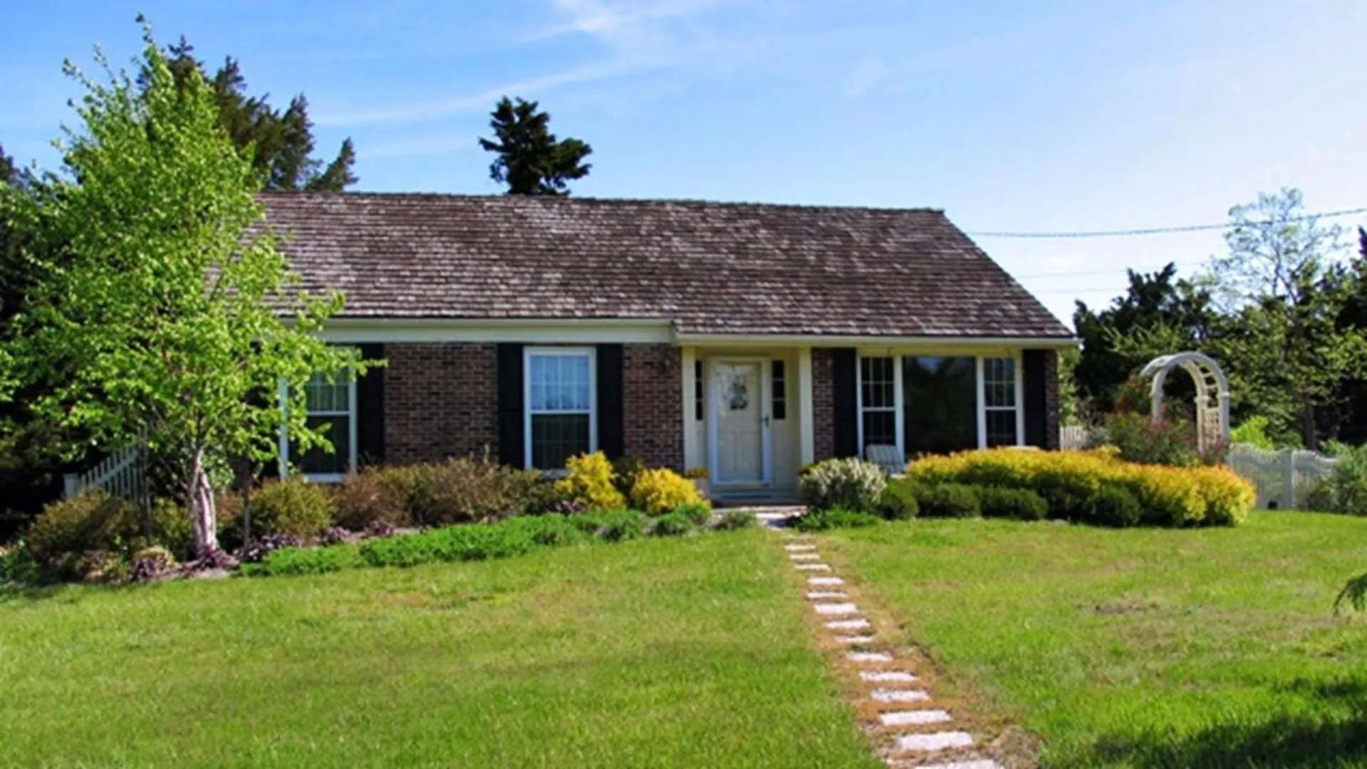 547 Sunset Blvd Holiday home