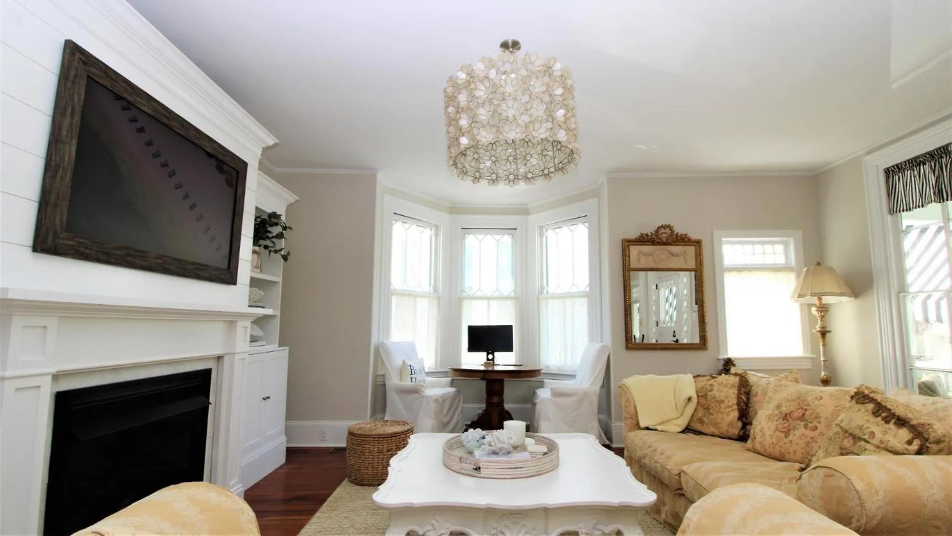 Holiday home 207 Howard Street - The Schapteau Cape May