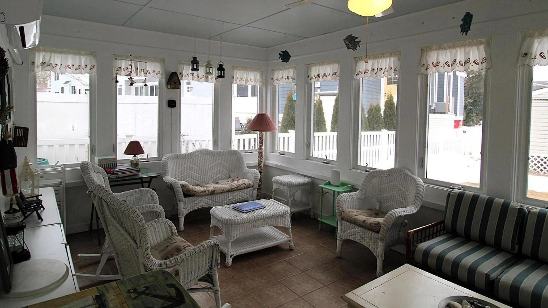915 Columbia Avenue - Columbia Dream * Cape May