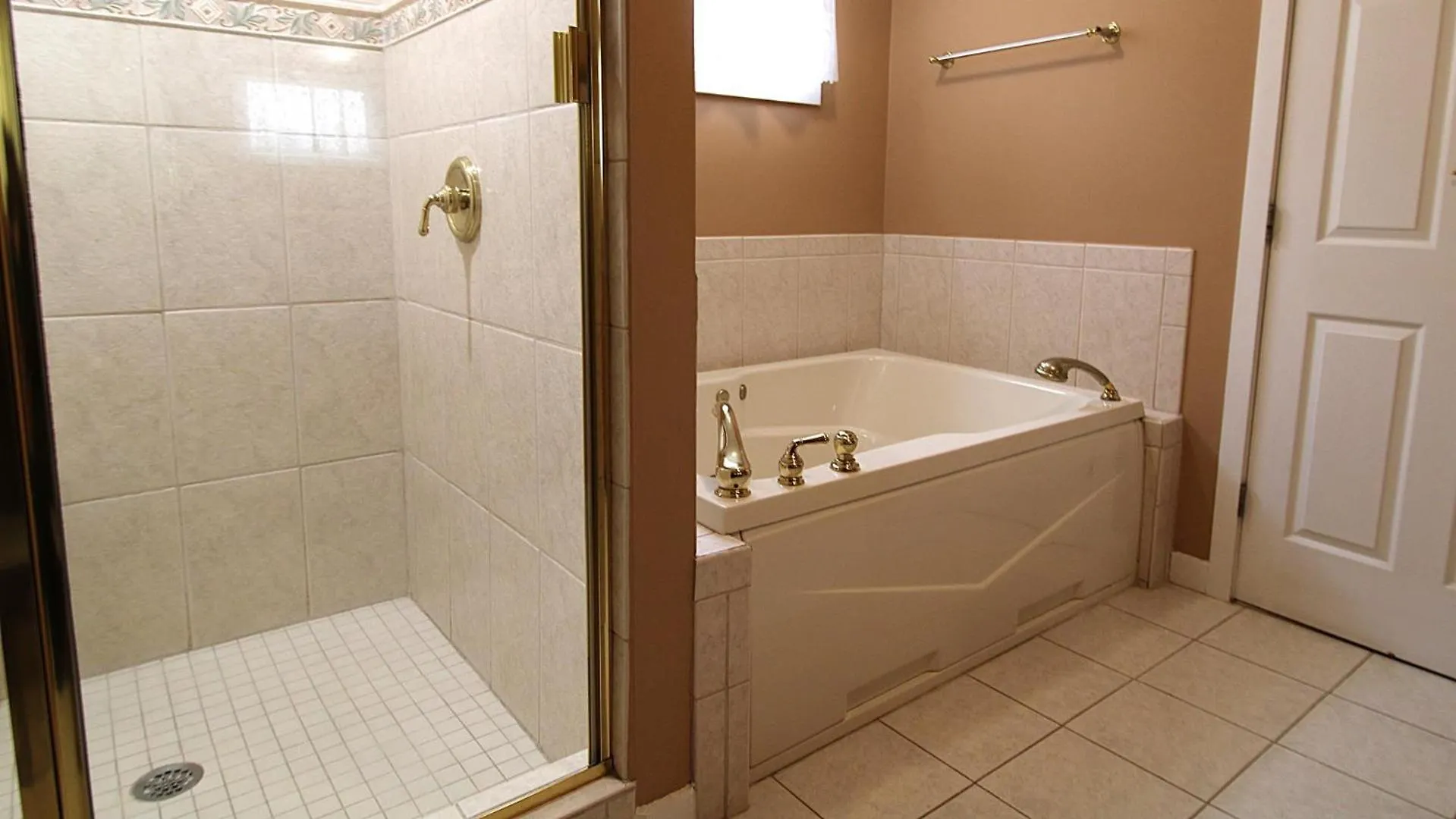 915 Columbia Avenue - Columbia Dream * Cape May