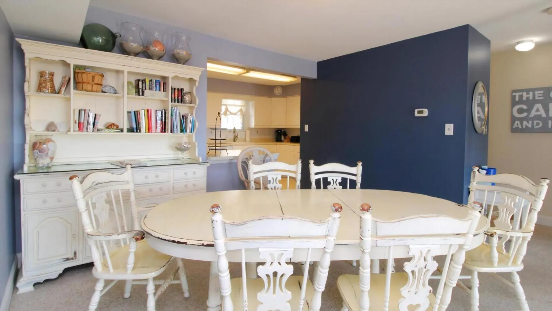 Apartment 1125 Ave, Unit C