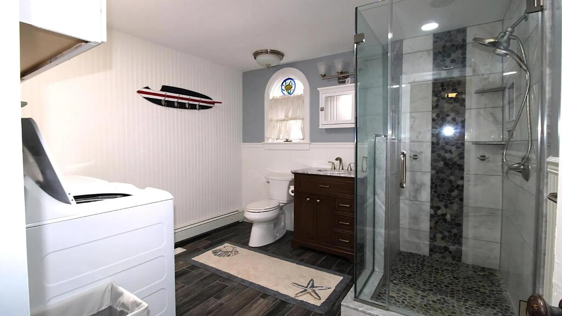 The Daisy Cottage- 2nd And 3rd Floor Unit *