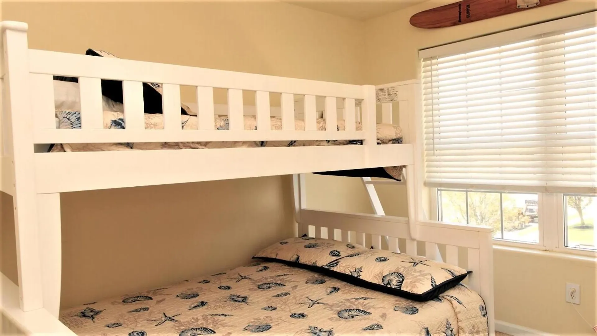 1005 Pittsburgh Unit 109 Cape May
