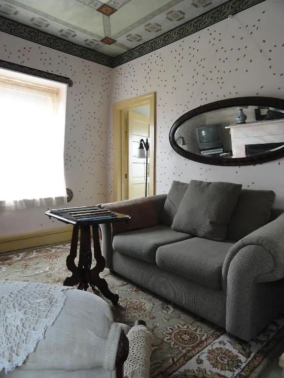 Leith Hall Bed & Breakfast