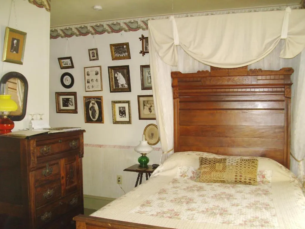 Leith Hall 3* Cape May