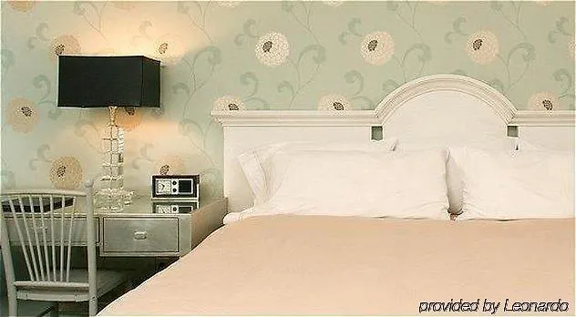Otel The Virginia And 3*