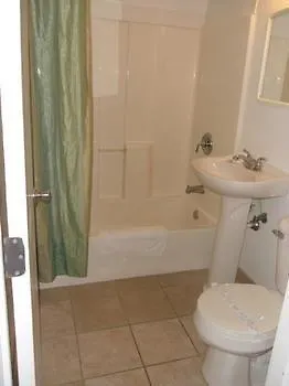 Boarding House Cape Motel 3*