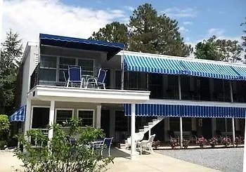 Boarding House Cape Motel