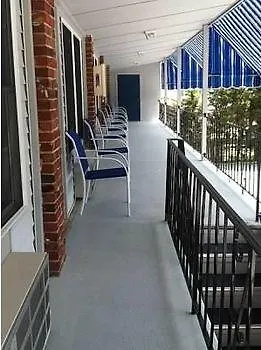 Boarding House Cape