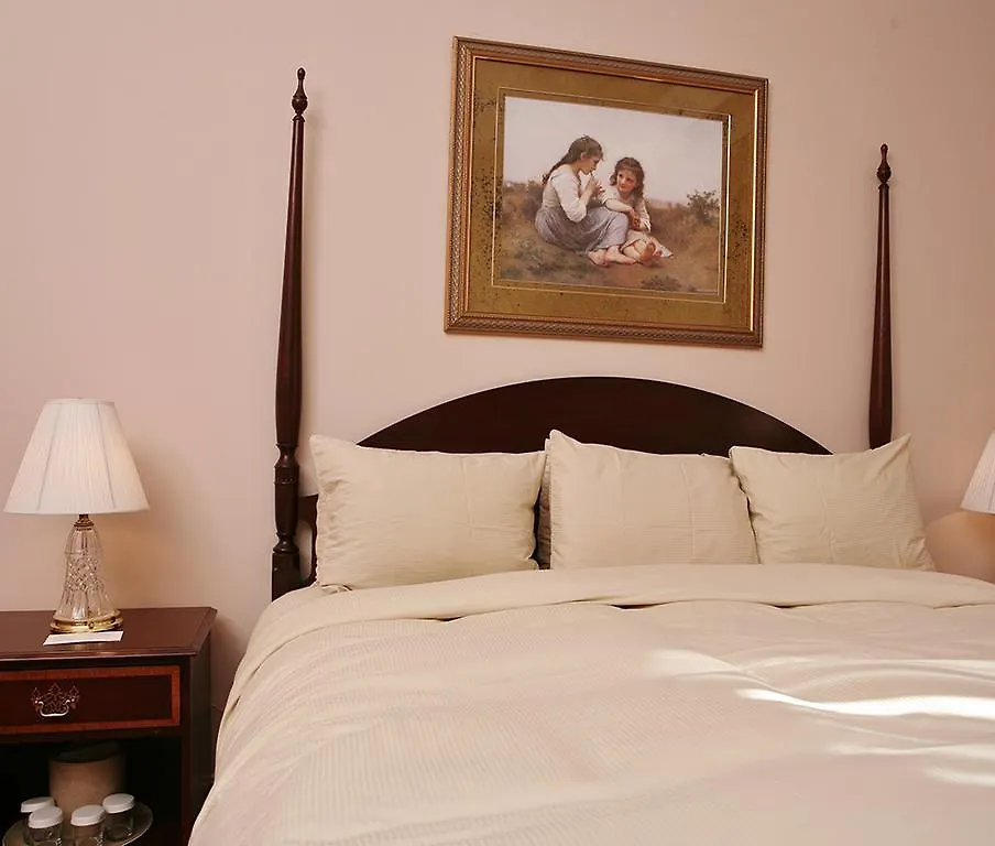 Hotel The Alcott Cape May
