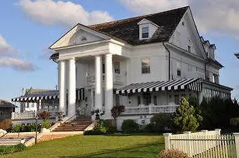 Peter Shields & Restaurant Hotel Cape May