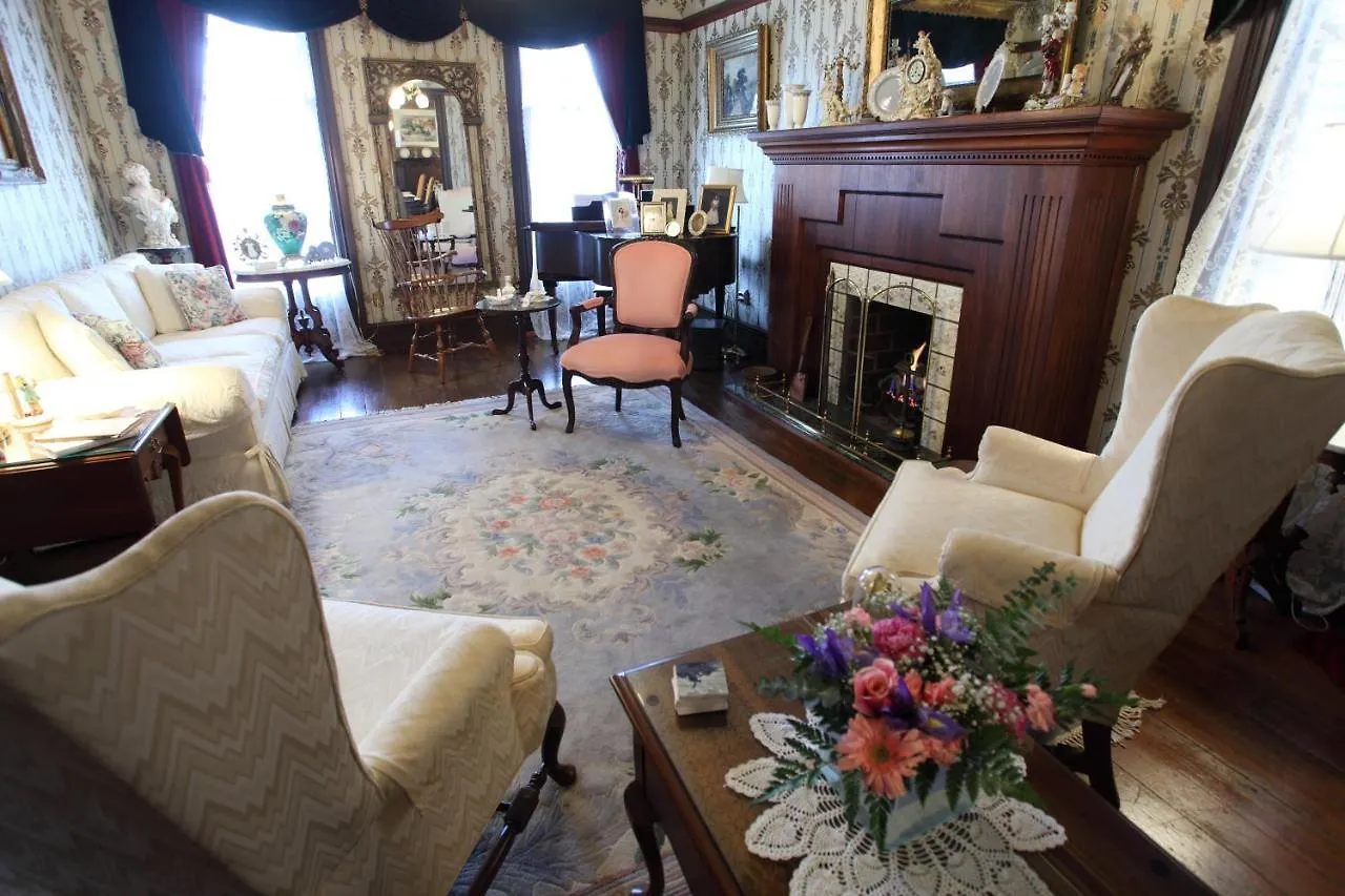 John Wesley & Carriage House Bed & Breakfast Cape May
