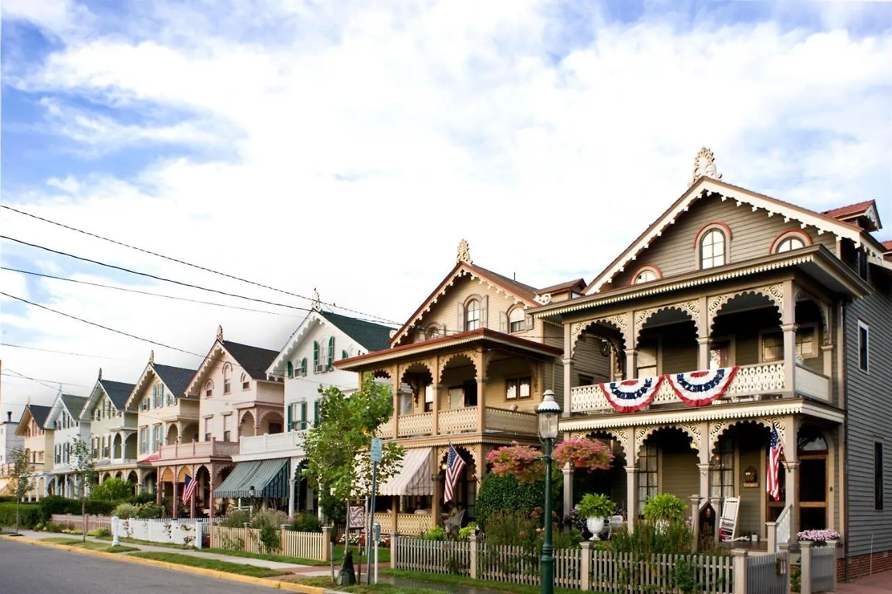John Wesley & Carriage House Bed & Breakfast 3*