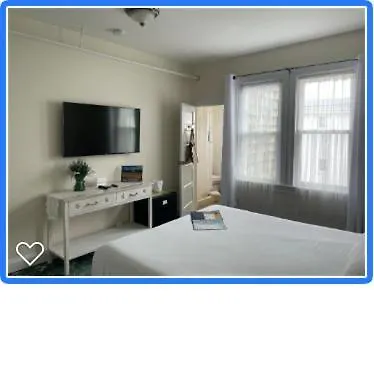 Mini-hôtel Macomber 3*