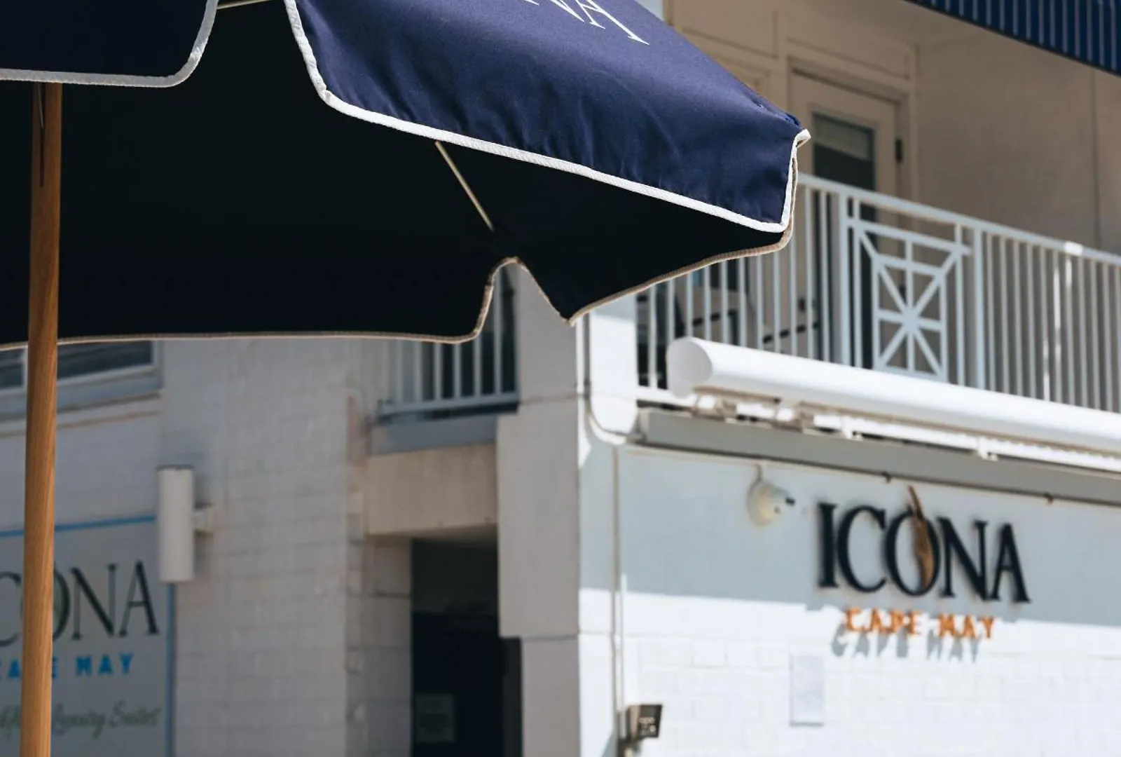 Icona 4*