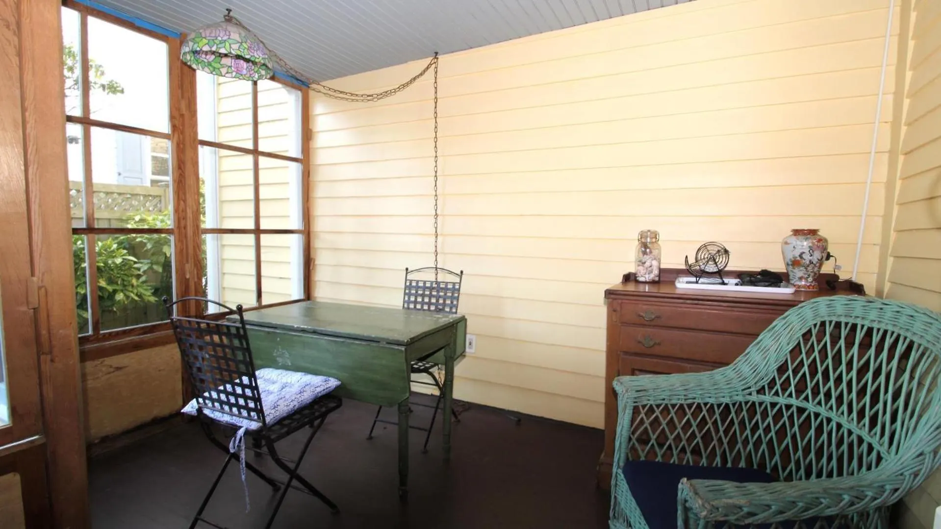 Holiday home The Bayberry House *