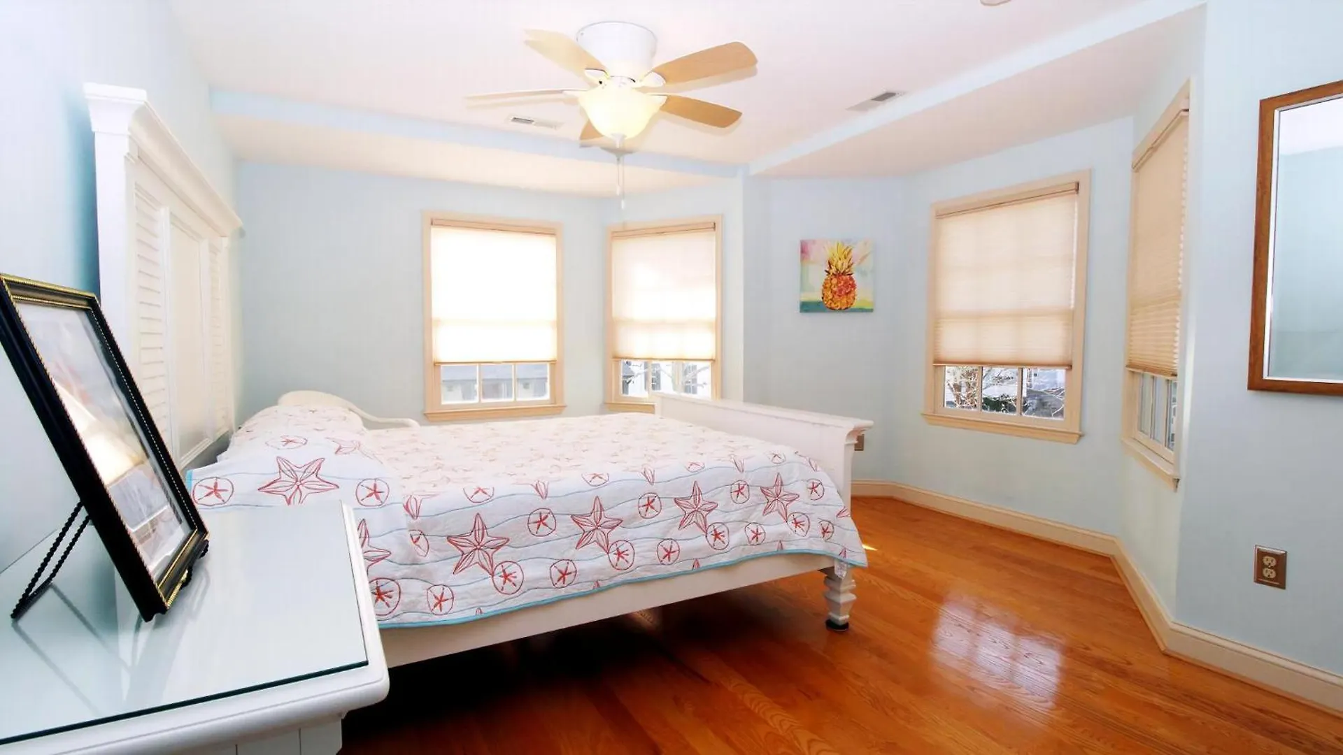 657 Hughes Street * Cape May