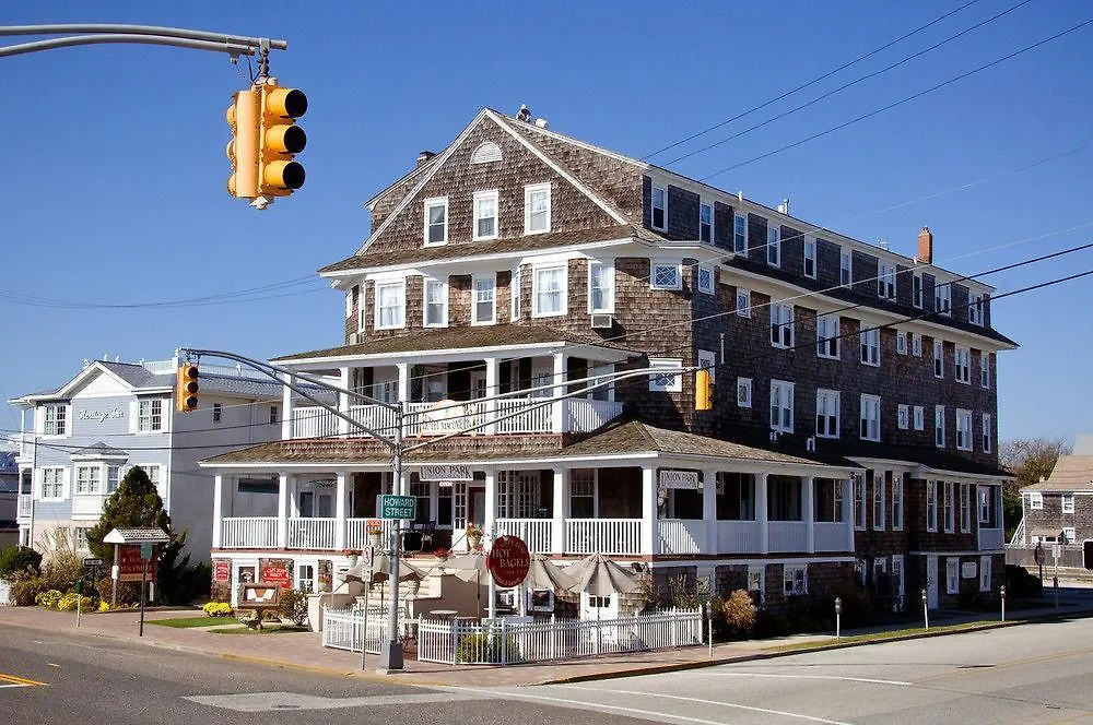 Macomber Mini-hôtel 3*