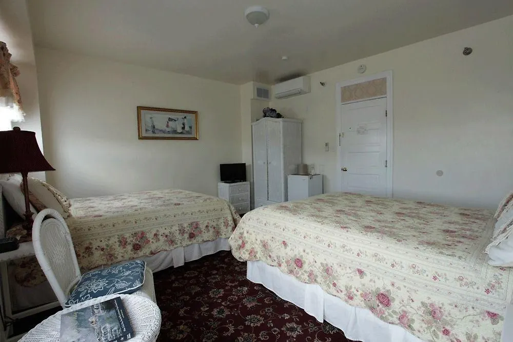 Macomber 3* Cape May