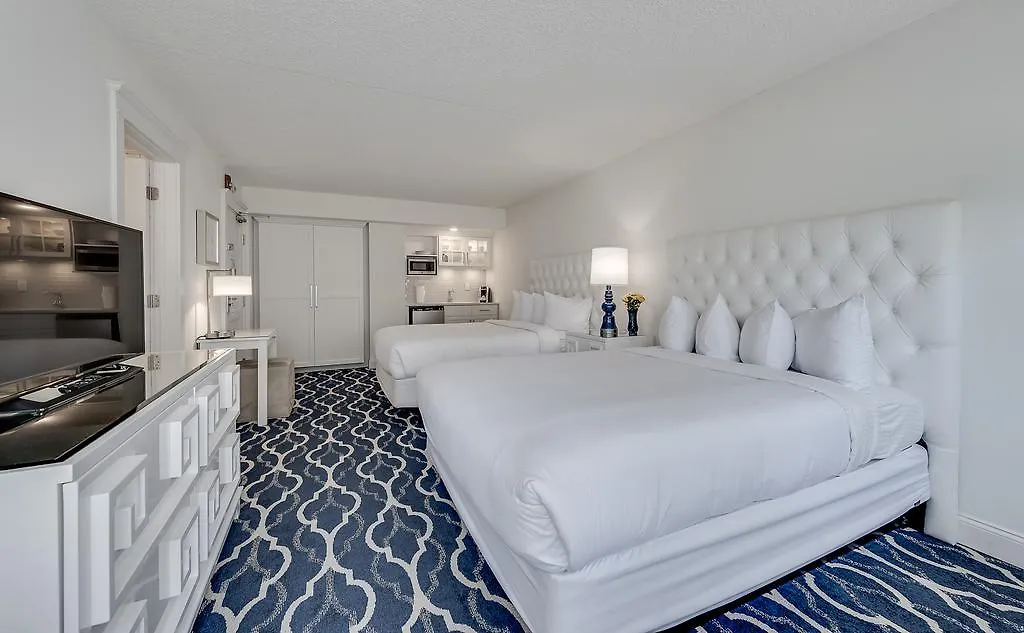 Icona Hotel 4*
