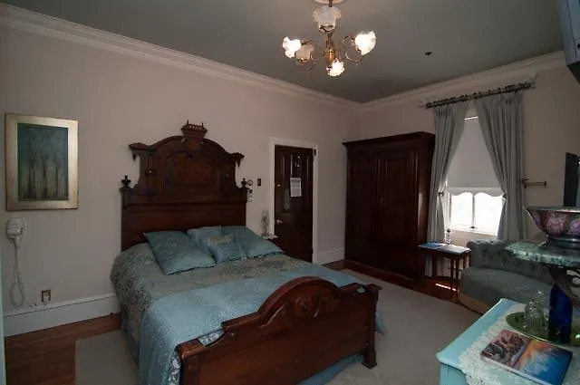 Bed & Breakfast Blue Rose & Restaurant *